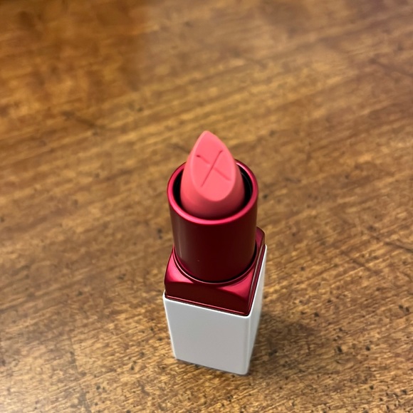 Smashbox Lipstick - Picture 2 of 2